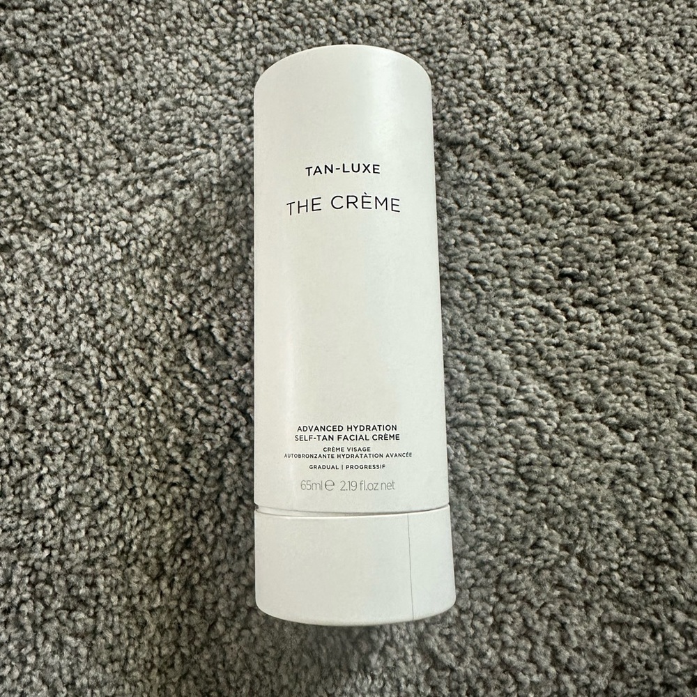 TAN-LUXE The‎ Crème Gradual Self-Tanning Face Moisturizer